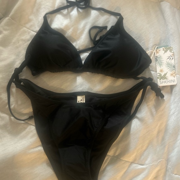 Black Bikini Set - Picture 2 of 2